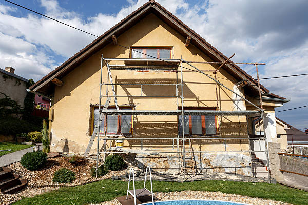 Ravalement de façade et mise en peinture à Coutances
